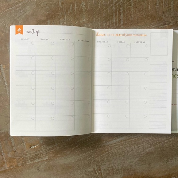 Erin Condren Undated Academic Student Project Planner - Picture 5 of 9